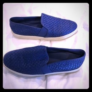 VINCE Preston woven leather slip-on size 9.5